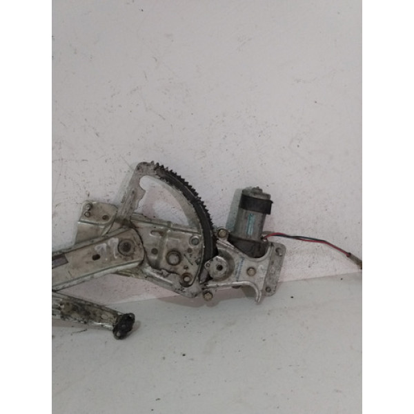 Máquina De Vidro Manual Dianteira Esquerda Corsa 99