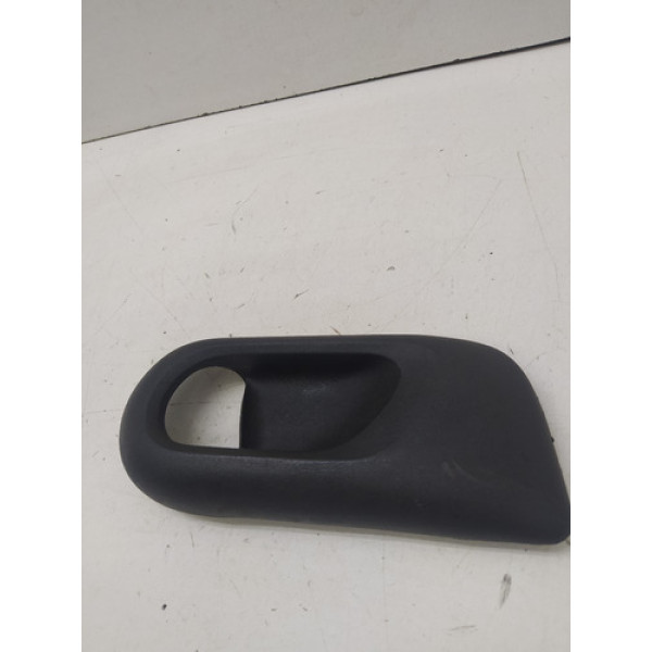 Moldura Maçaneta Interna Esquerdo Chevrolet Corsa 2003 2012 