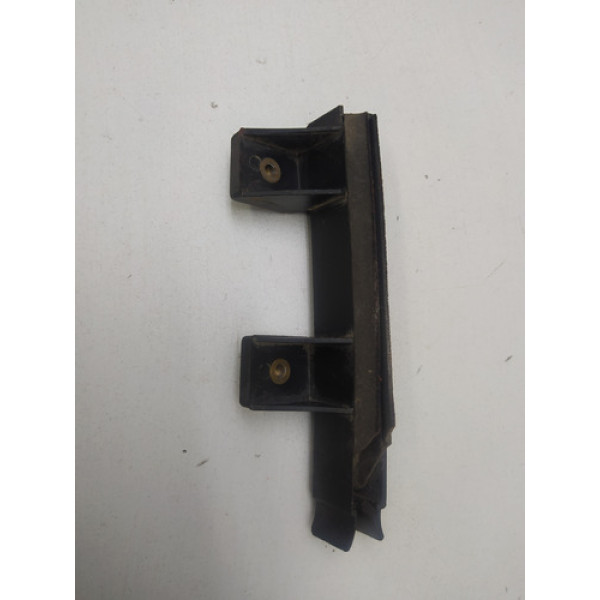 Suporte Guia Vidro Dianteiro Direito Fiat Palio 1997 4640931