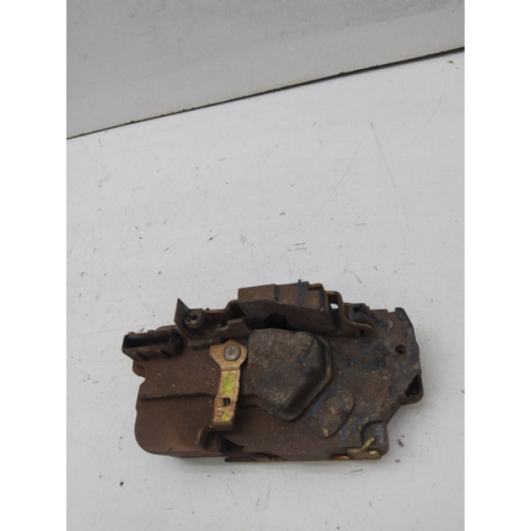 Fechadura Porta Traseira Direita Peugeot 206 207 2010