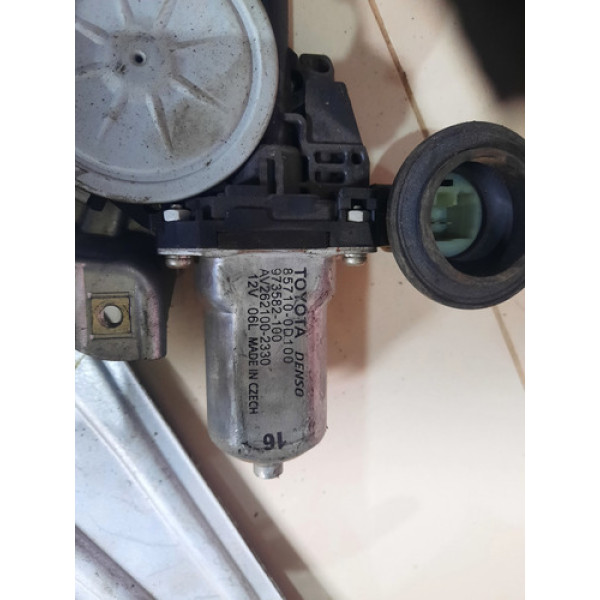 Maquina Vidro Eletrico Traseiro Esq. Toyota Corolla 2015