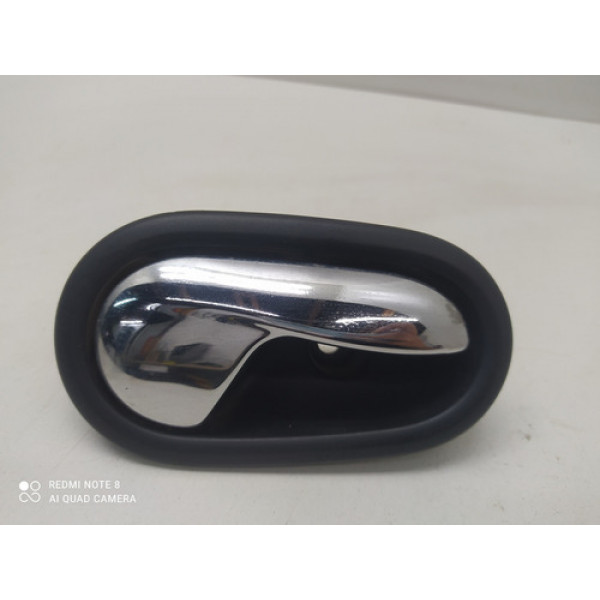 Maçaneta Interna Porta Traseira Esquerda Logan 2017