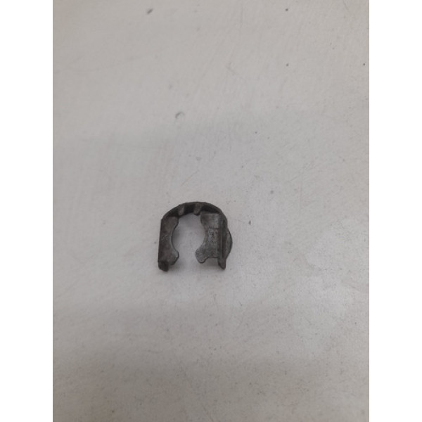 Presilha Bico Injetor Combustível Chevrolet Corsa Celta 2006