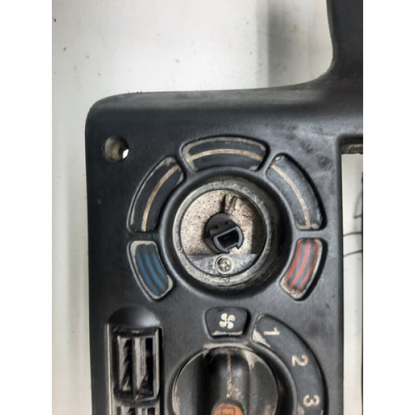 Moldura Central Difusor Painel Gm Astra 1994/1996 90450435