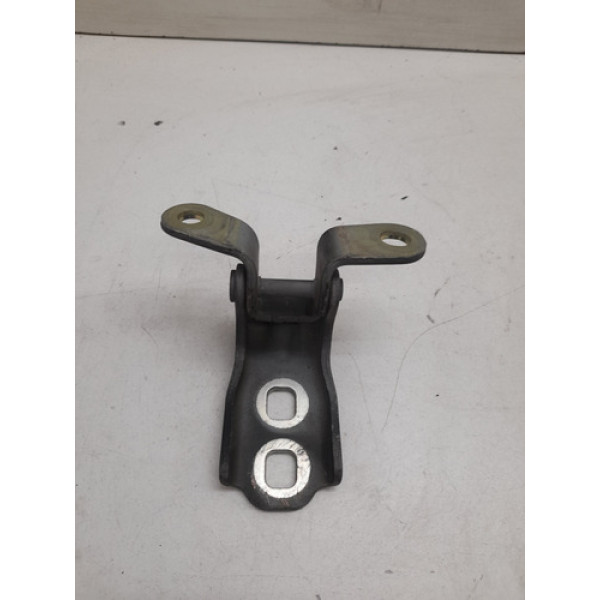 Dobradiça Superior Dianteira Esquerda Chevrolet Onix 2013