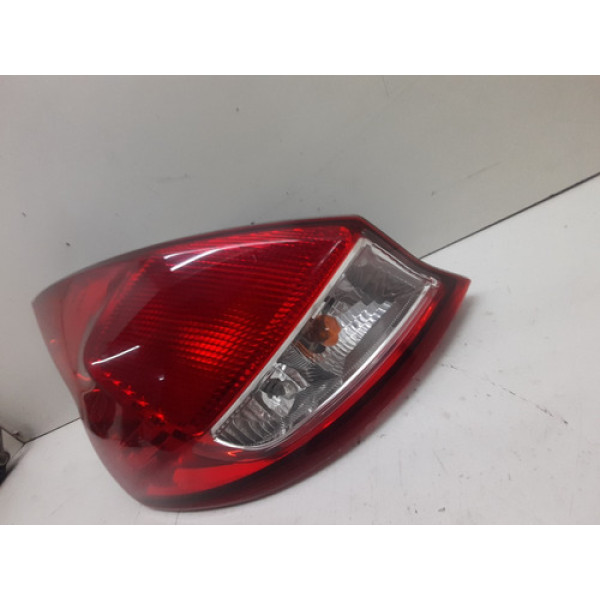 Lanterna Esquerda Ford New Fiesta 2012 Avaria