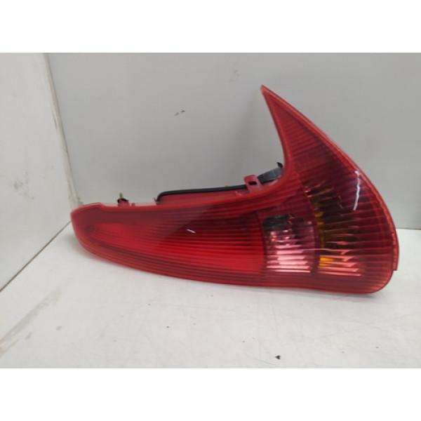 Lanterna Traseira Direita Peugeot 207