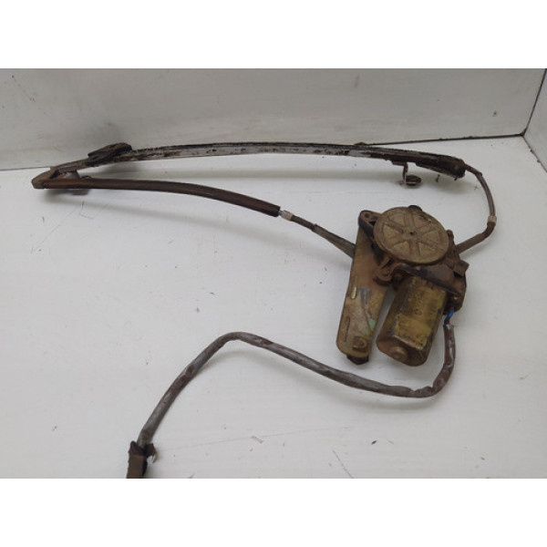 Máquina Vidro Direito Volkswagen Santana 1992 1995 V348722