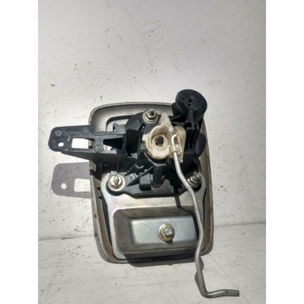 Moldura Maçaneta Tampa Traseira Clio 2013