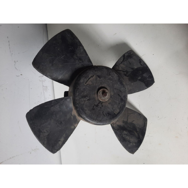 Eletroventilador Volkswagen Santana 93/96 9130451066