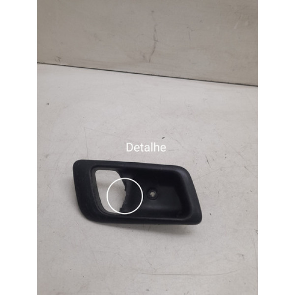 Moldura Maçaneta Interna Dianteiro Esq Fiat Palio 05 Detalhe