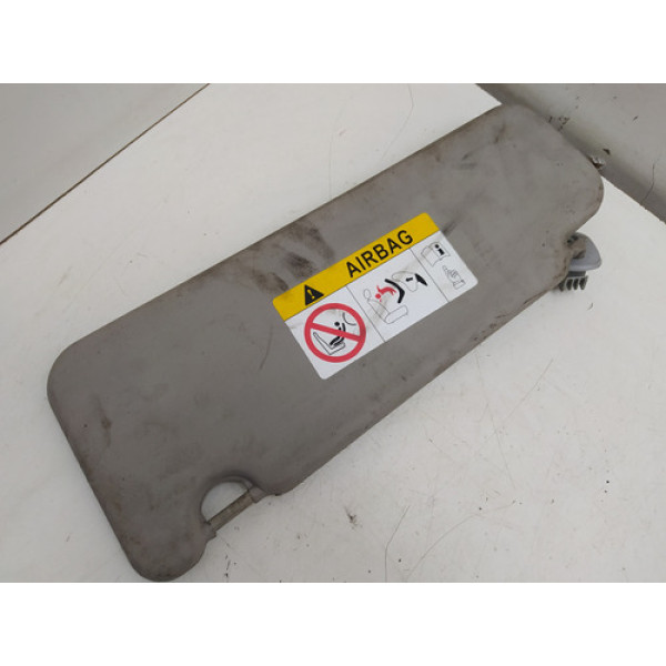 Quebra Sol Lado Direito Renault Sandero 2013 A 2020 