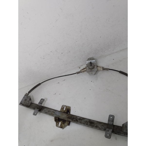Máquina Manual Dianteira Esquerda Fiat Uno