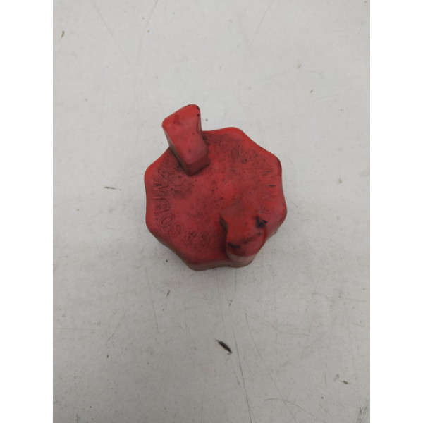 Tampa Reservatório Fiat Idea 1.8 2014