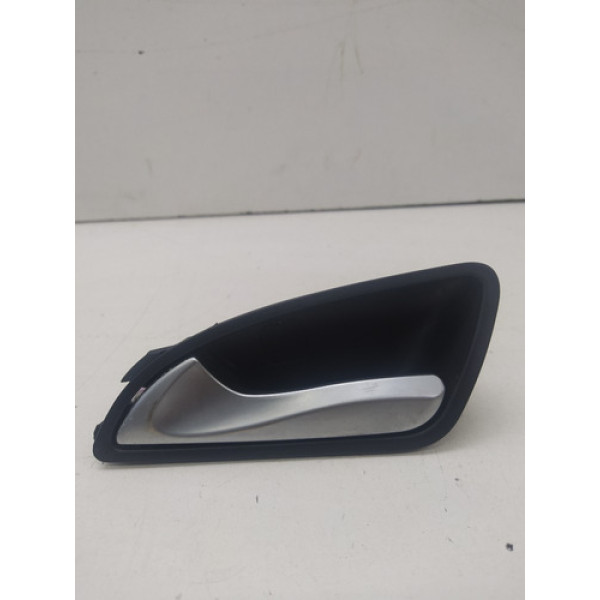 Maçaneta Interna Esquerda Hyundai Hb20 2013 2019 82611hr000