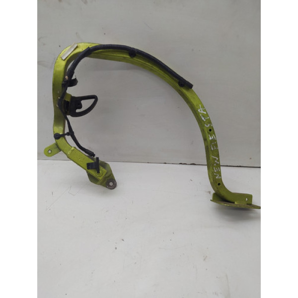 Dobradiça Porta Mala Esquerda Ford Fiesta Sedan 2003 2012