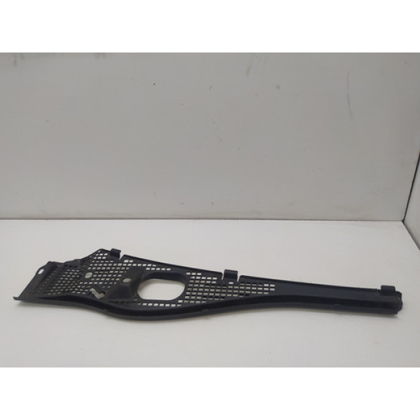 Grade Churrasqueira Direito Renault Sandero 1.0 2013 