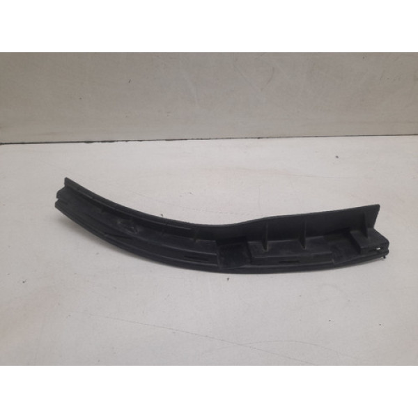 Guia Parachoque Dianteiro Lado Direito Volkswagen Gol 2008