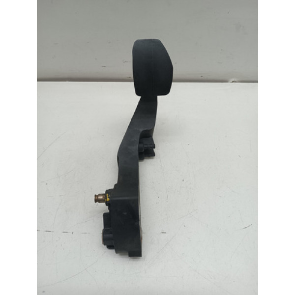 Pedal Embreagem Peugeot 206 2007 1.4