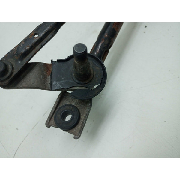 Armacao Limpador Parabrisa Hyundai I30 Com Detalhe