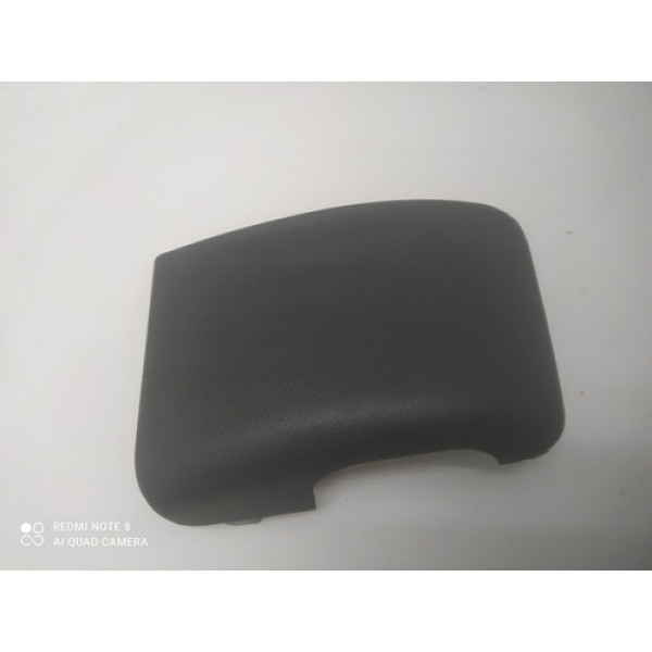 Tampa Moldura Lateral Direita Banco Traseira Nissan Kicks 16