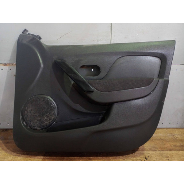 Forro Porta Dianteiro Direito Renault Sandero 16/17