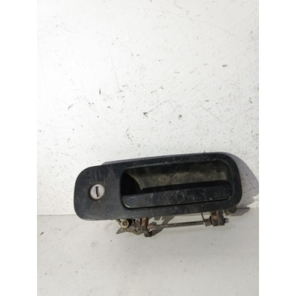 Maçaneta Externa Dianteira Esquerda Corsa 2003