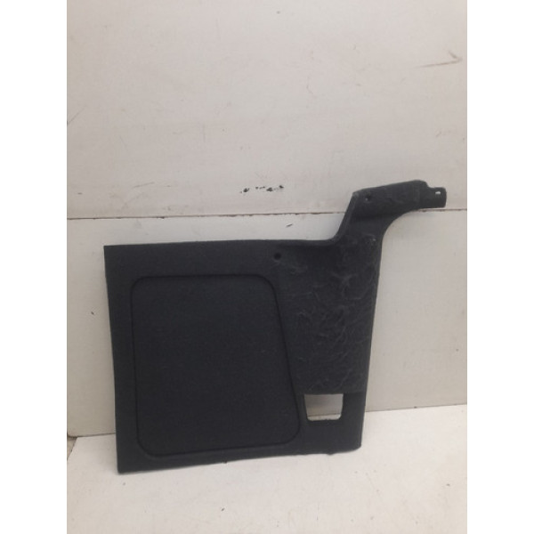 Forro Lateral Traseiro Direito Fiat Strada 2012 Detalhe 