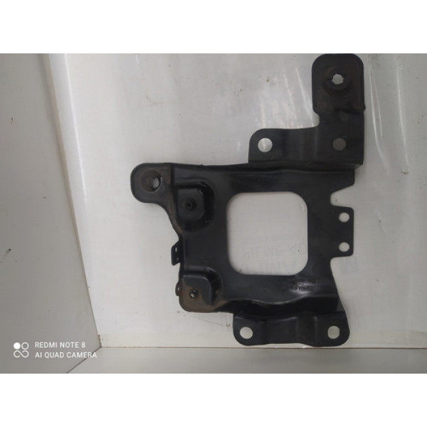 Suporte Bateria Ford Focus 2015