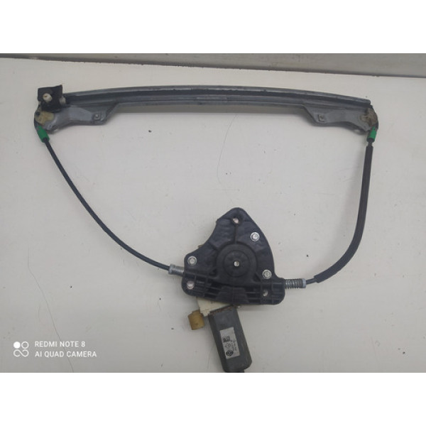 Máquina Vidro Dianteiro Direito Renault Clio 2012-2016